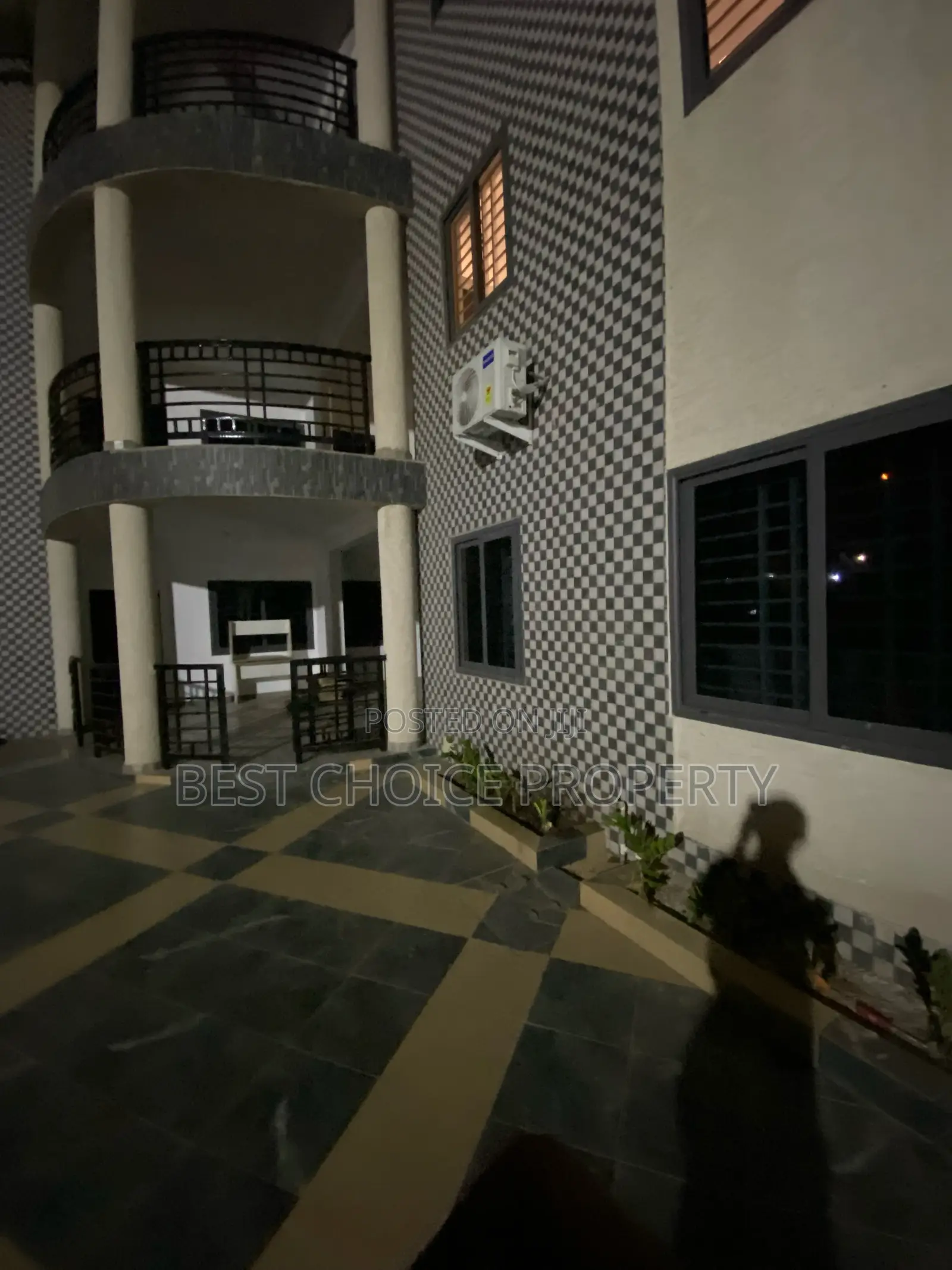 3bdrm Apartment in Adenta Commandos for rent