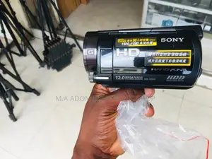 Sony HDR-XR500E: Your HD Storytelling Companion