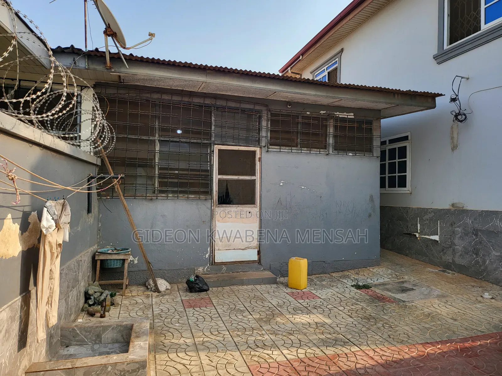 Furnished 4bdrm House in Sakumono Estate, Tema Metropolitan for sale