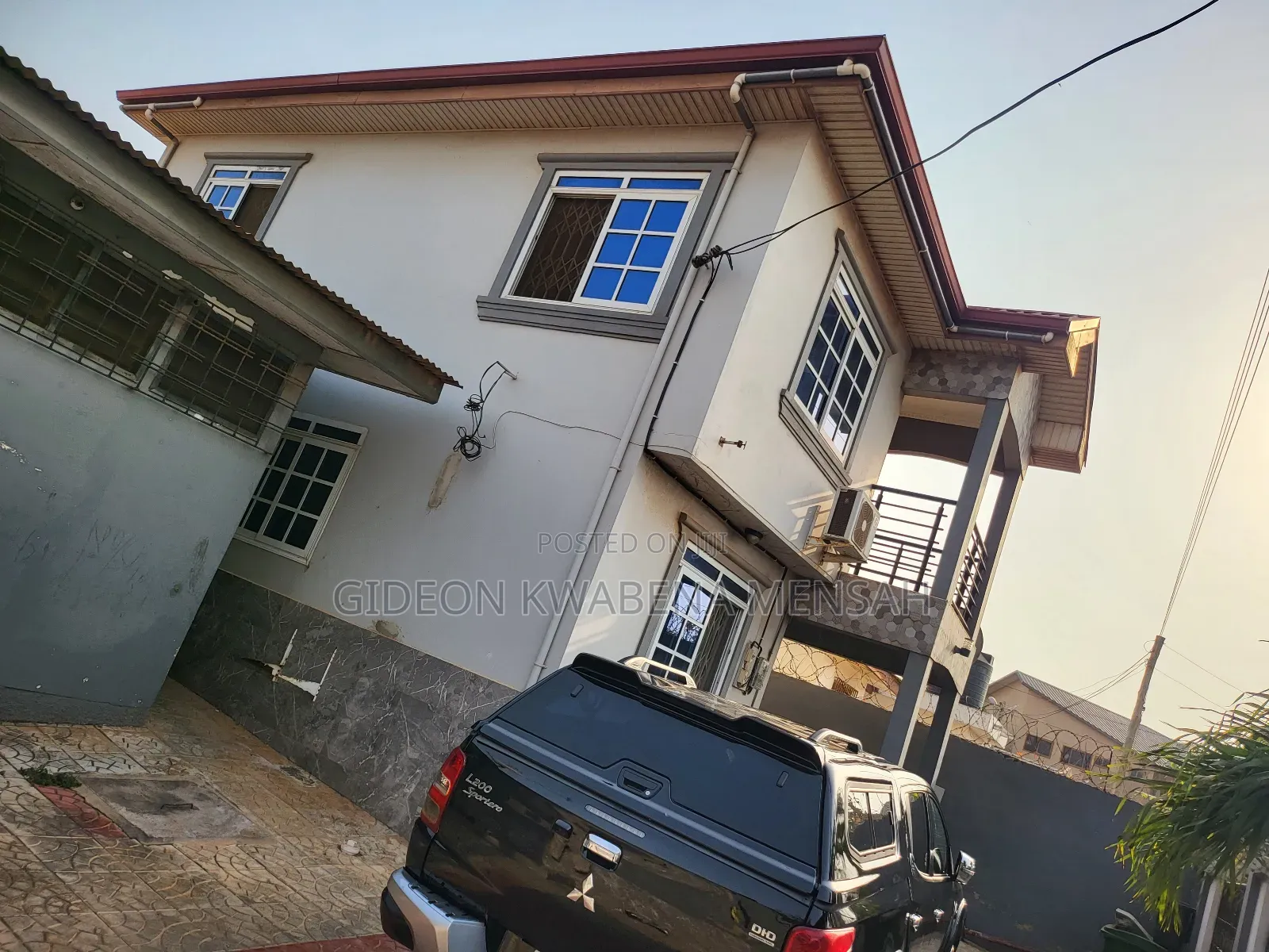 Furnished 4bdrm House in Sakumono Estate, Tema Metropolitan for sale