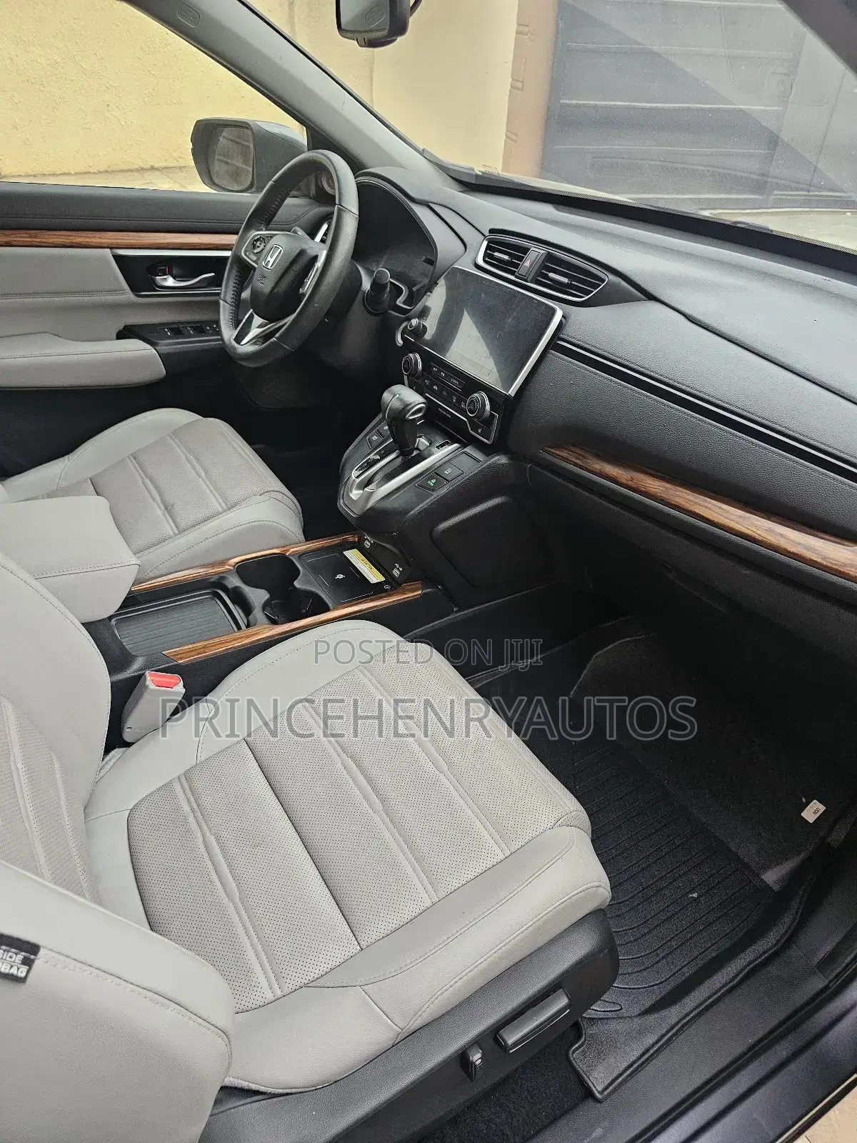 Honda CR-V Touring 2022 Gray