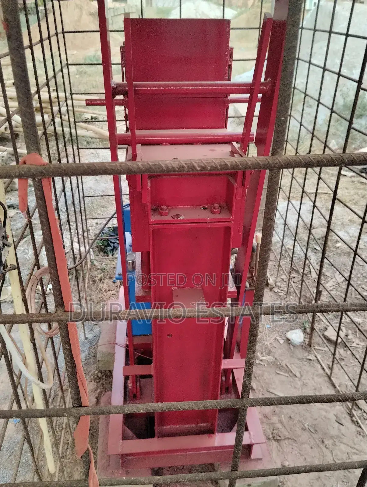 Industrial Interlocking Brick Machine