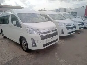 Toyota HiAce 2023 White