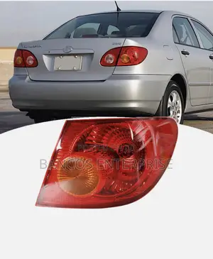 Toyota Corolla 2003-2008 Tail Light