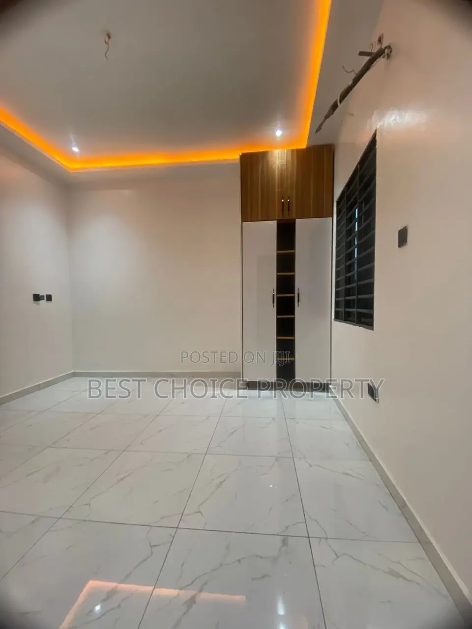3bdrm Apartment in Lakeside, Adenta for rent