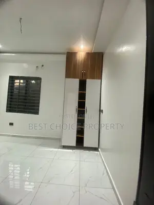 3bdrm Apartment in Lakeside, Adenta for rent