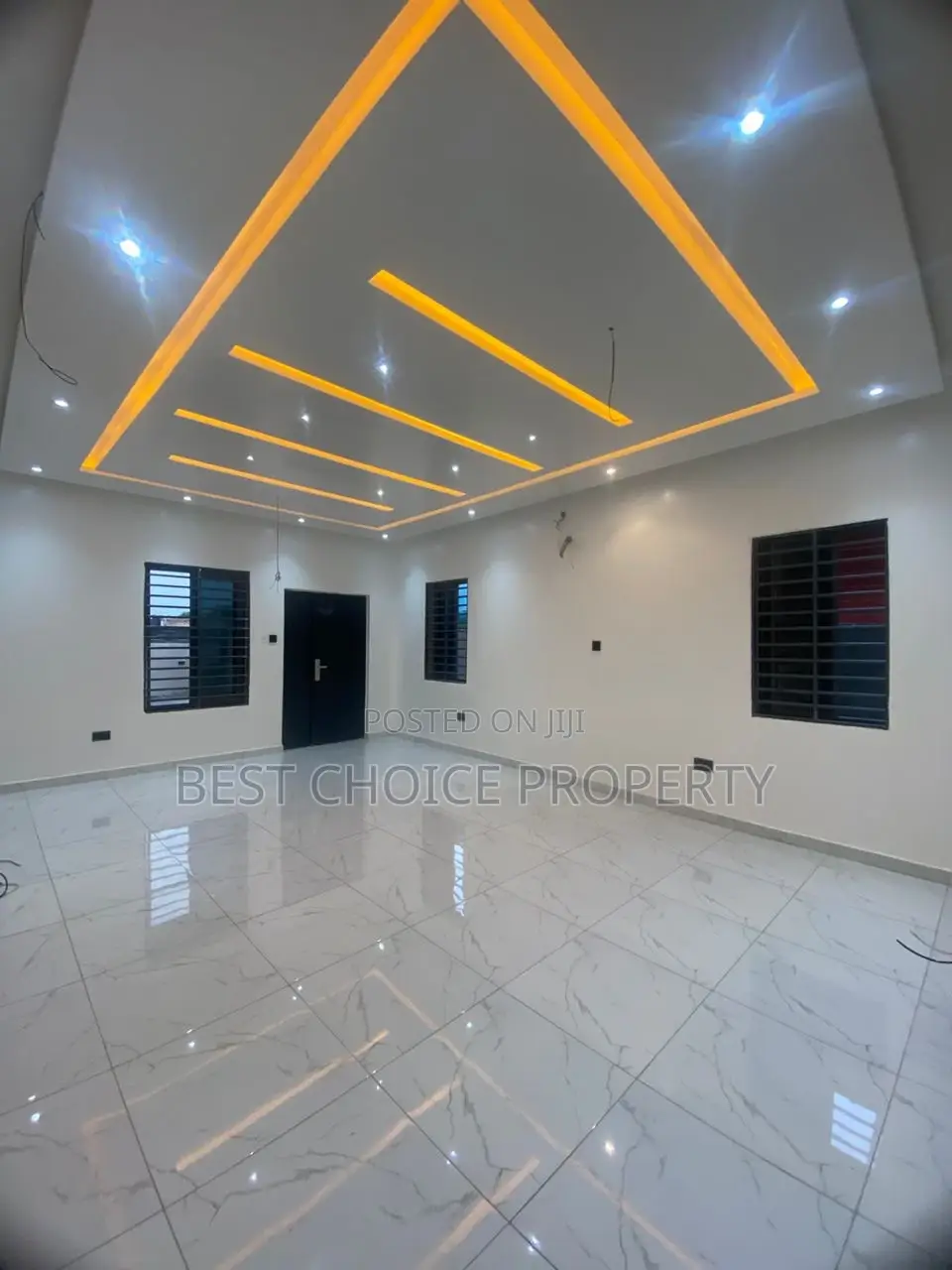3bdrm Apartment in Lakeside, Adenta for rent