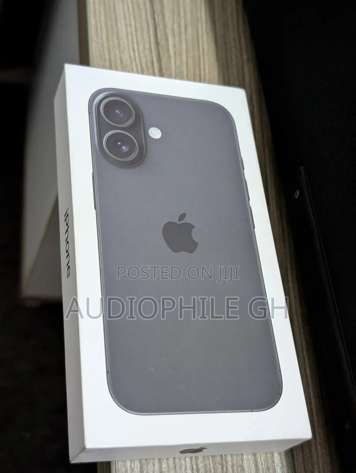 New Apple iPhone 16 128 GB Black