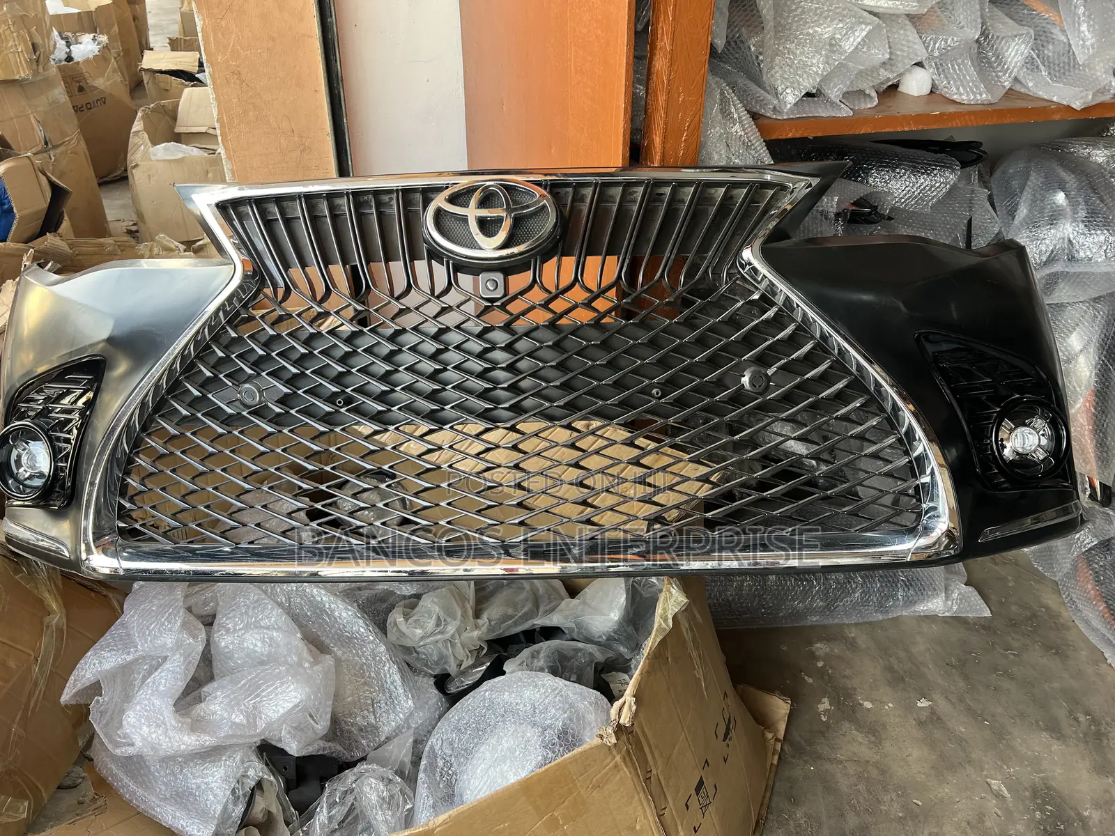 Toyota Camry 2012-2014 Lexus Specking Bumper