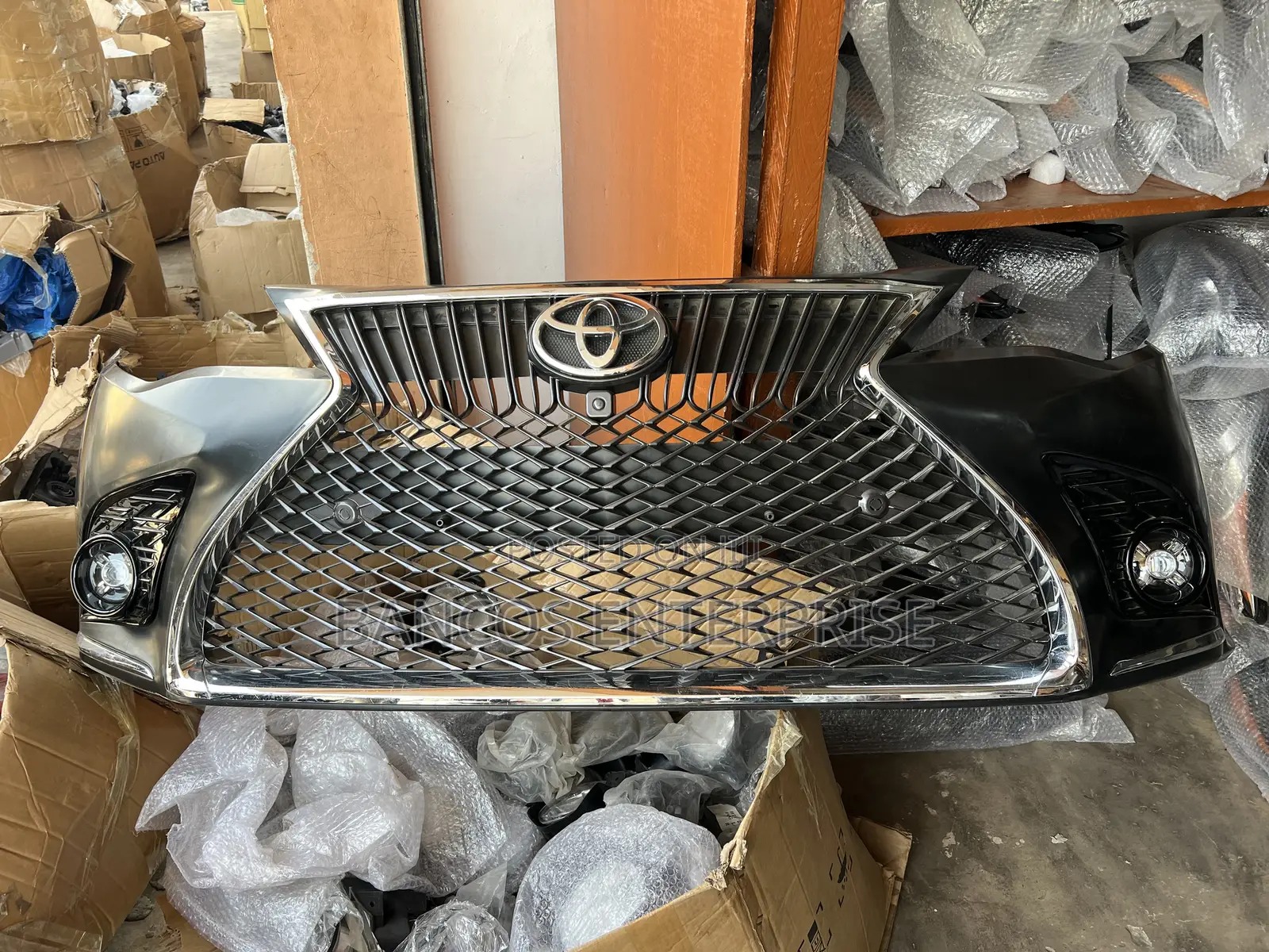 Toyota Camry 2012-2014 Lexus Specking Bumper