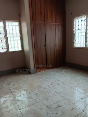 3bdrm House in Ensuonano, Accra Metropolitan for rent
