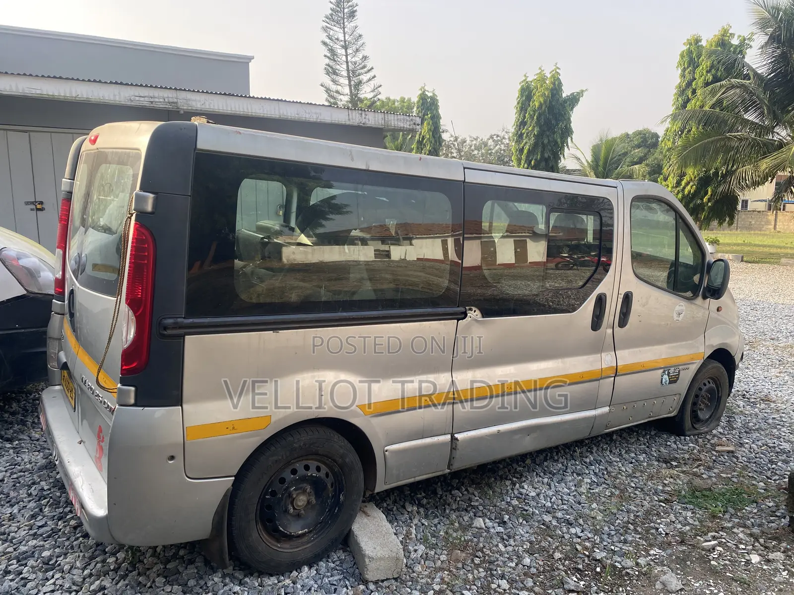 Opel Vivaro 2008 Silver