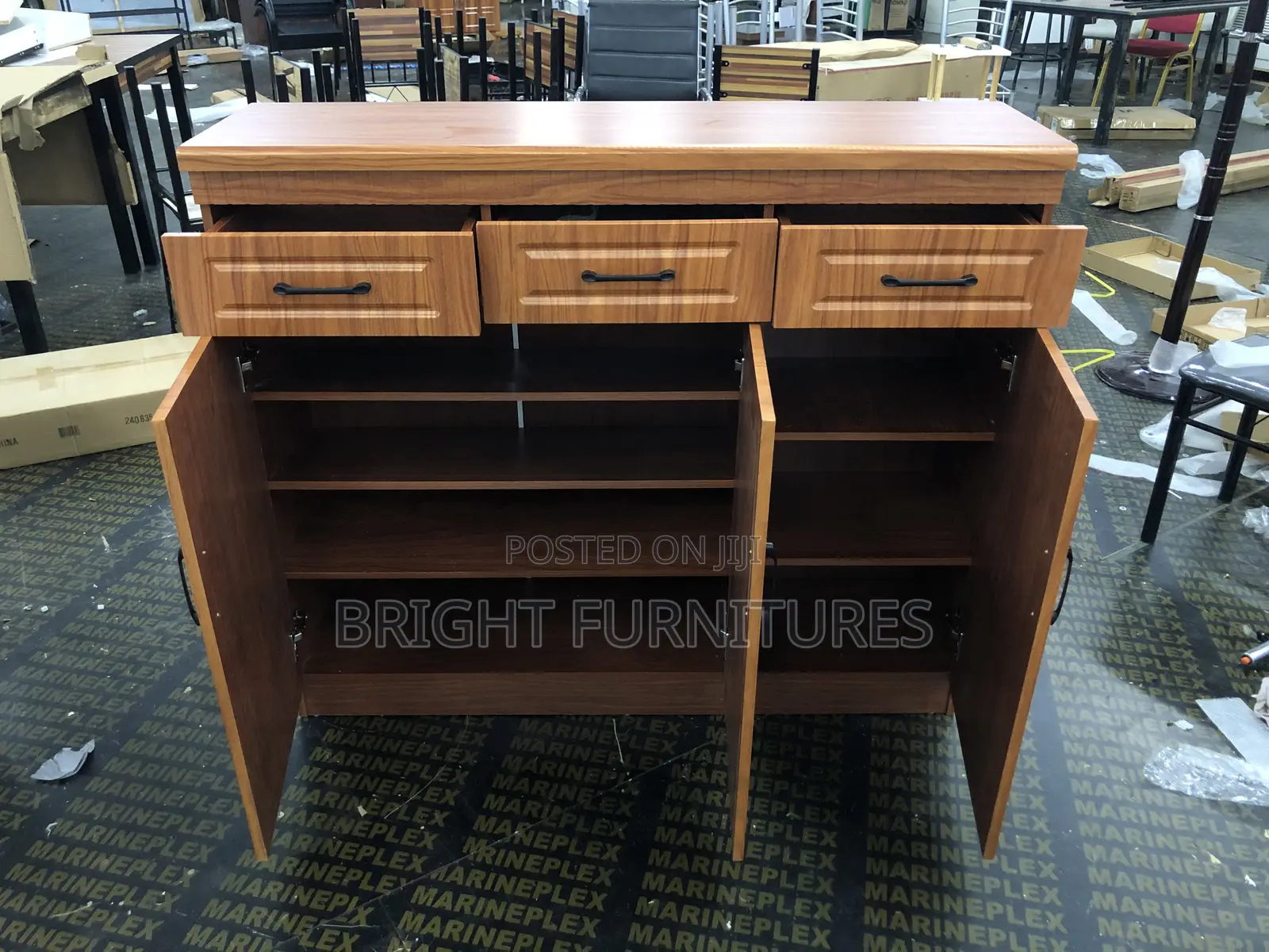 Wardrobe With Drowners Available for a Cool Price