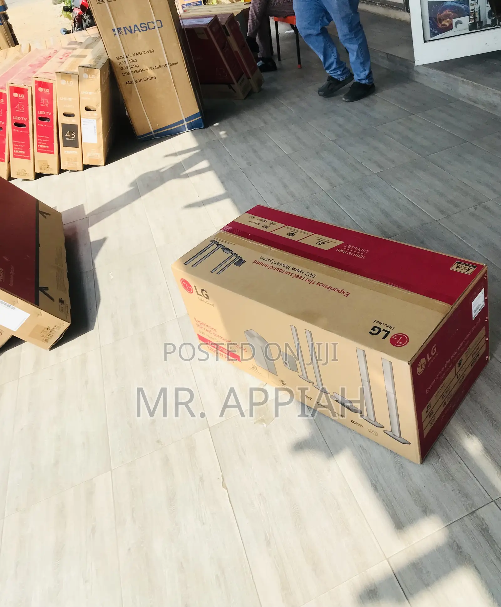 Shop Unique LG 5.1ch LHD655 Wireless Sound Bar.