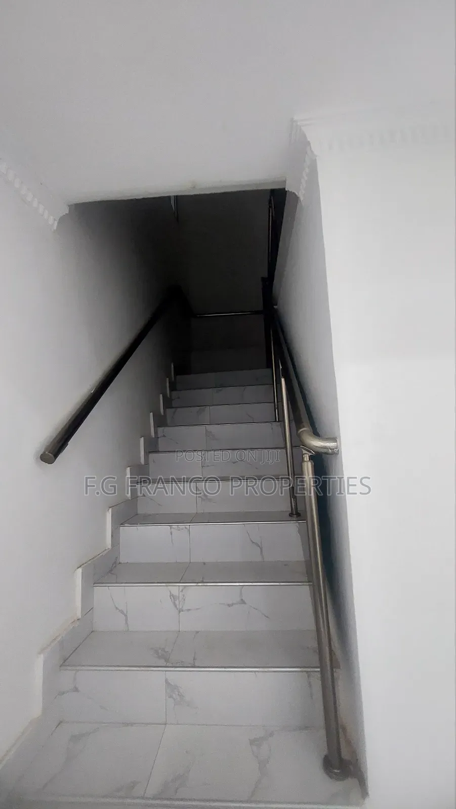 5bdrm House in Kg. Franco, Spintex for rent