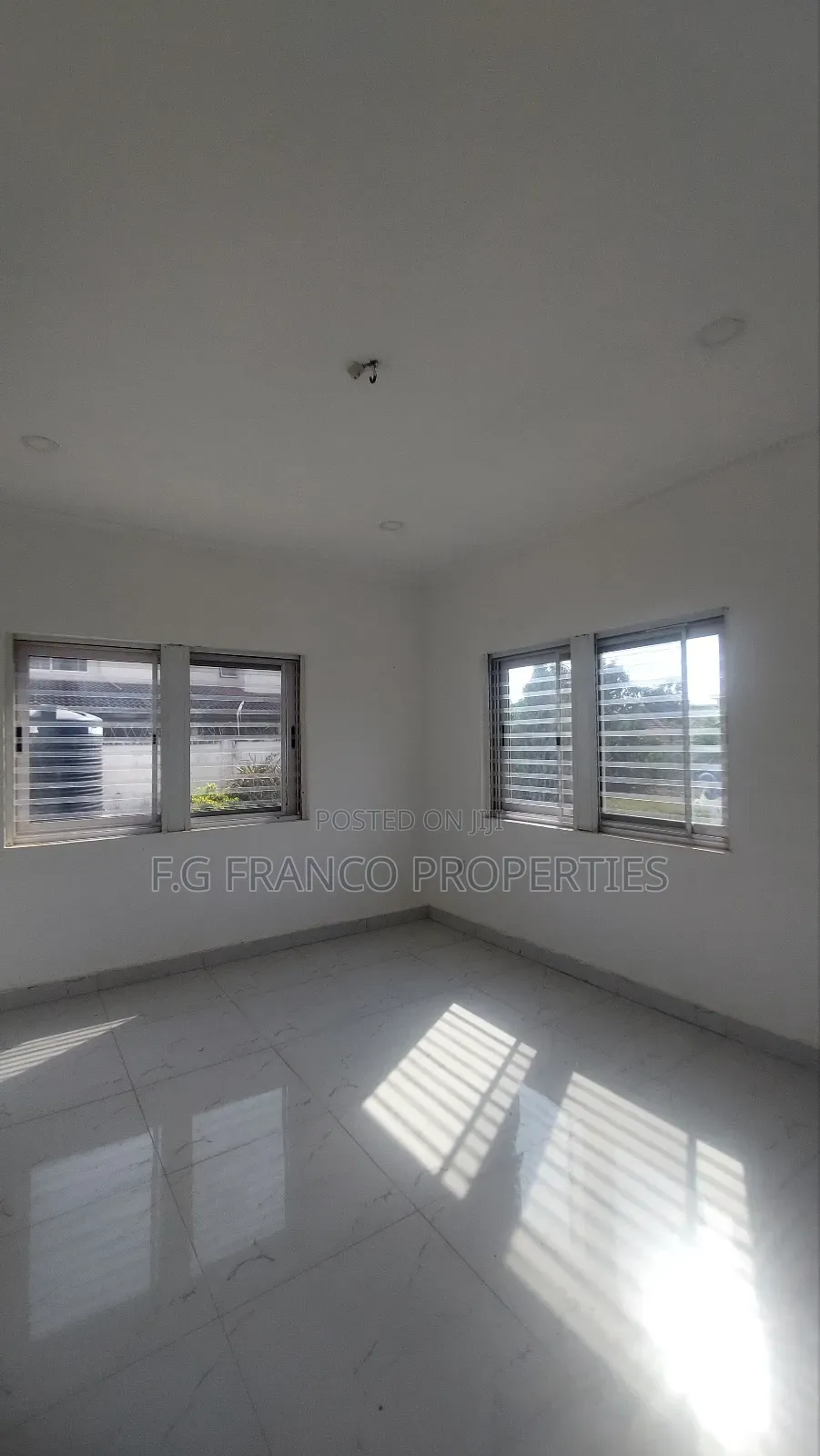 5bdrm House in Kg. Franco, Spintex for rent