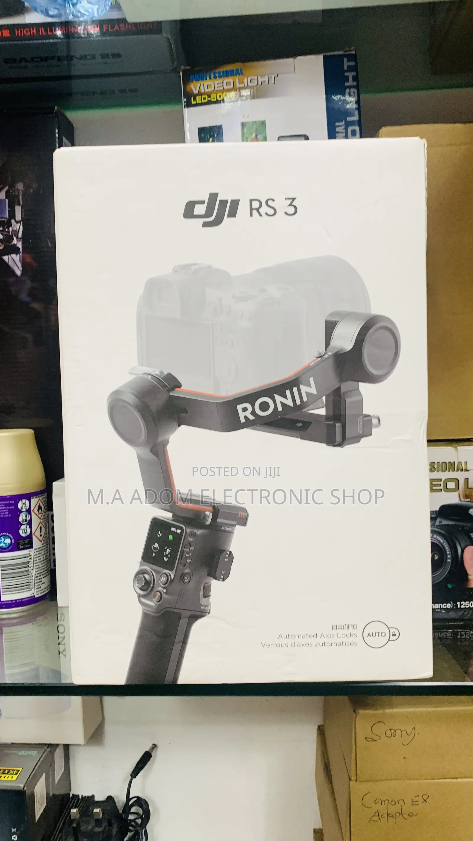 Dji RS3 Hand Held Gimbal