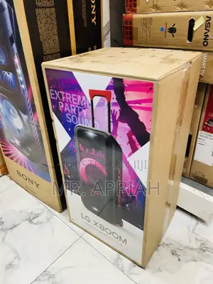 Choose Unique LG XL7S Wireless Speaker(Black).
