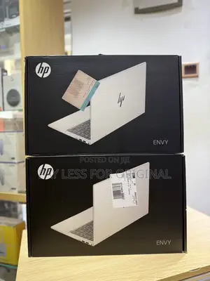 New Laptop HP Envy X360 8GB Intel Core i5 SSD 512GB