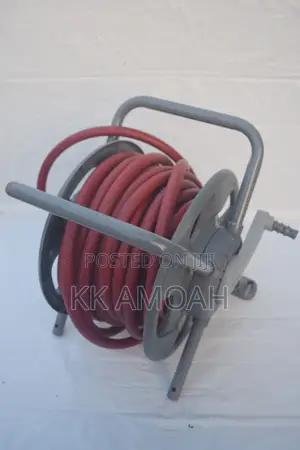 Made in Australia Pope Reel With Gardena Tough Hose