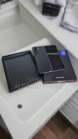 New Samsung Galaxy Z Fold 5 256 GB Bronze