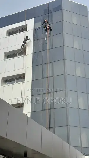 High Rise Window Cleaning