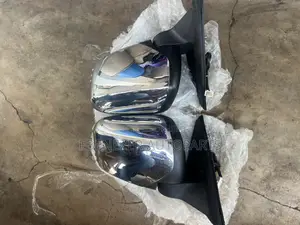 Mitsubishi L200 Vodafone Pickup Driving Mirror With Shining
