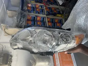 Toyota Corolla 2012/13headlight 1