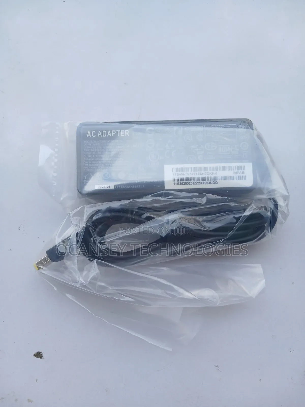 Original Lenovo USB 65W Laptop Adapter / Charger