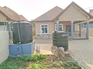 3bdrm House in Community 18 Area, Spintex for rent