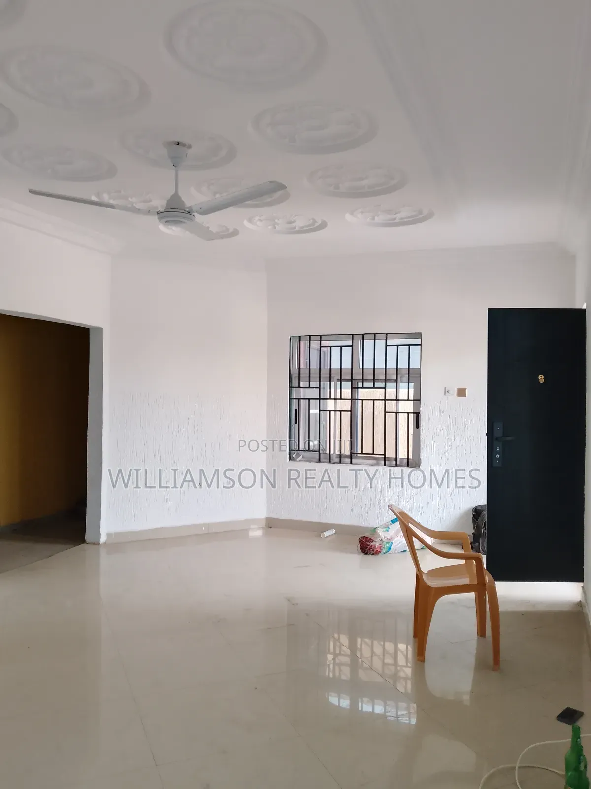 3bdrm House in Community 18 Area, Spintex for rent