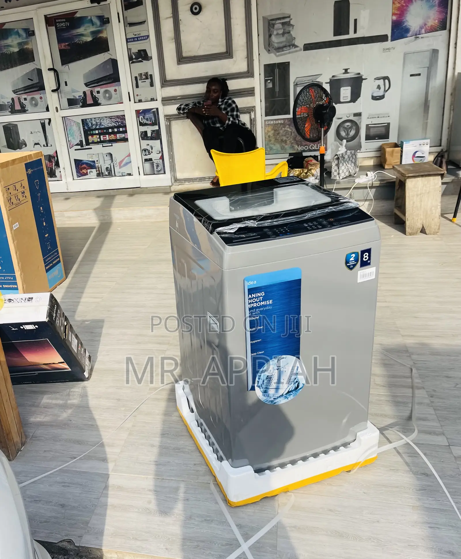 Powerful Performance Midea 8kg Fully Auto Washing Machine.