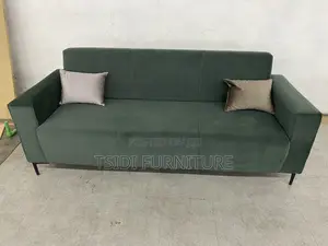 Quality 3in1 Sofa With Pillows