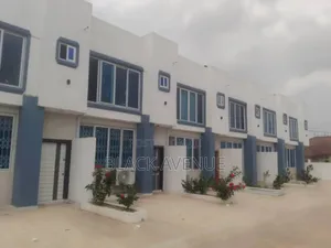 2bdrm Townhouse/Terrace in Estate, School Junction for sale