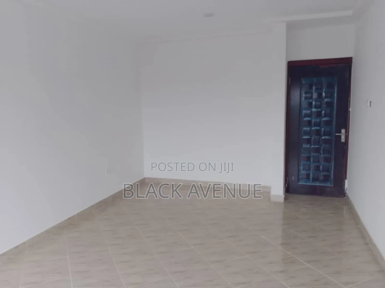 2bdrm Townhouse/Terrace in Estate, School Junction for sale