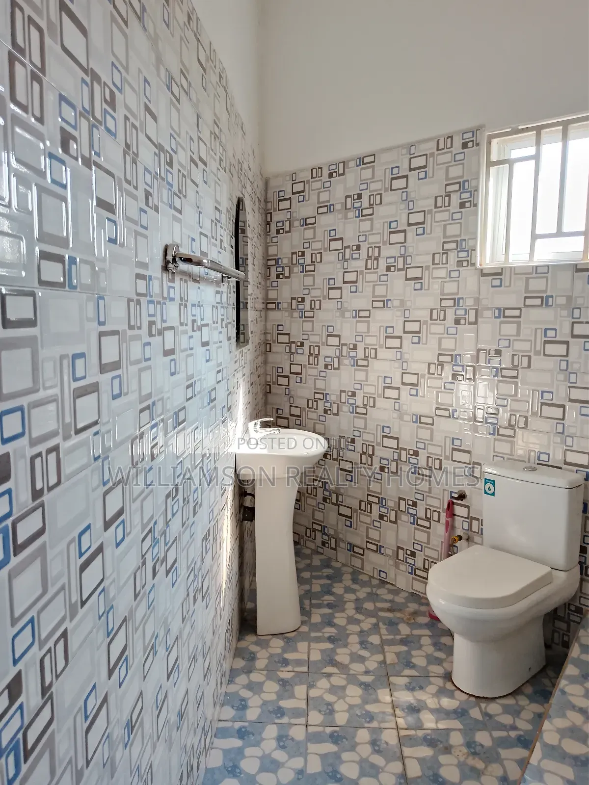 1bdrm Apartment in Hfc Estate Area, Spintex for rent