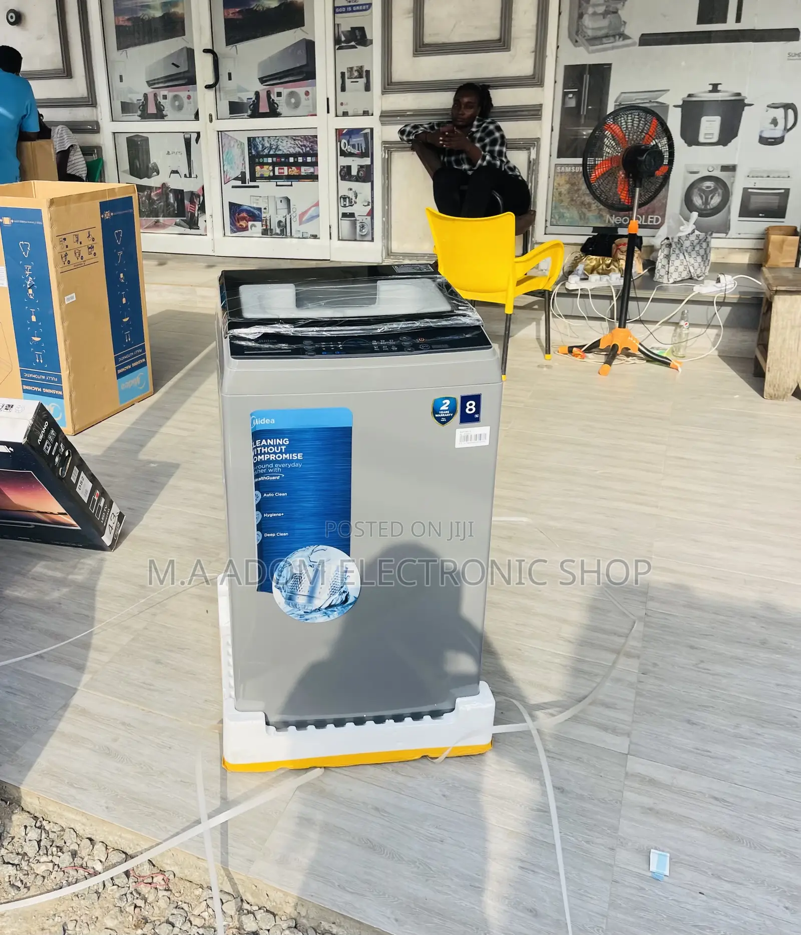 Powerful Performance Midea 8kg Top Load Washing Machine.
