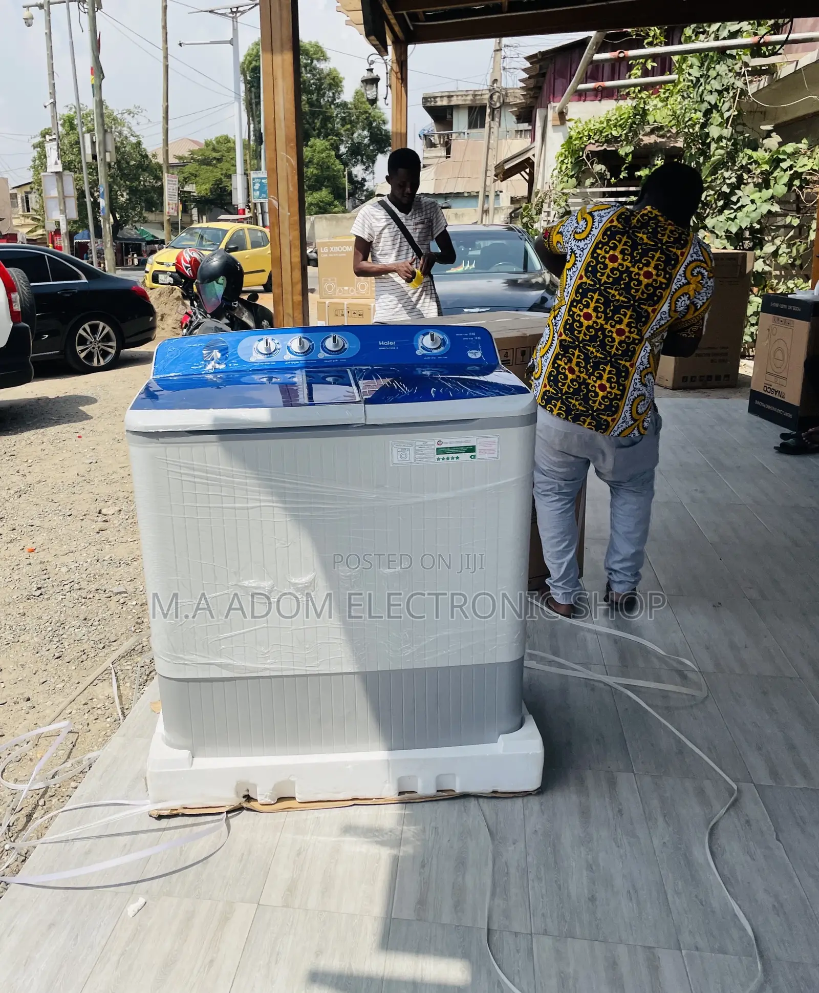 Quiet and Efficient Haier 18kg Top Load Washing Machine.