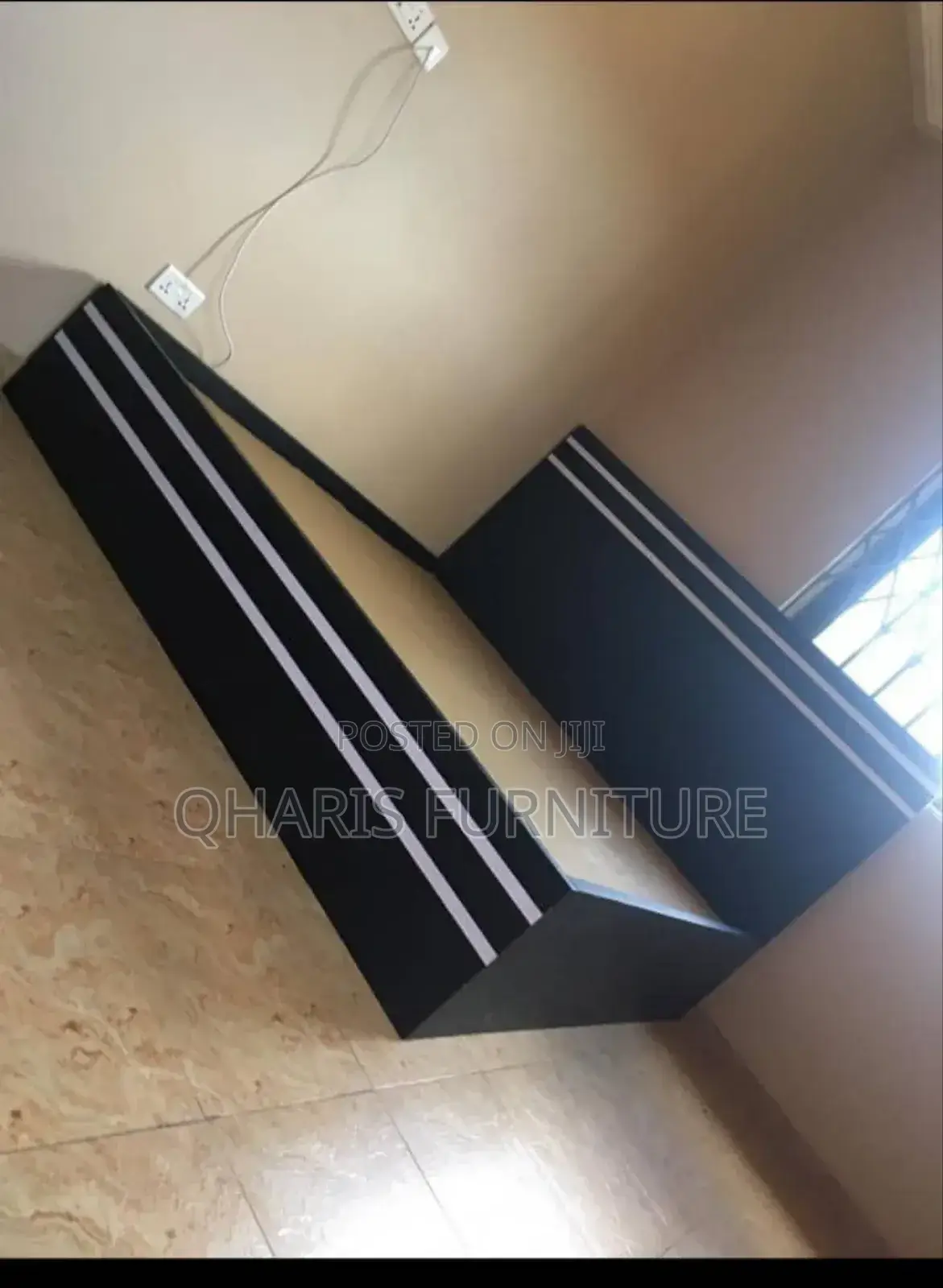 Queen Size Bed( No Cabinets)