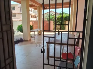 (Bf) ¢150.00!A Day - One Bedroom Studio Fully Furnished Flat.