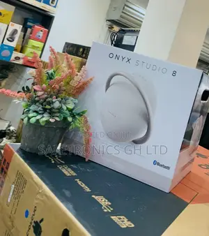 Harman Kardon Onyx Studio 8 Cleartone Bluetooth Speaker