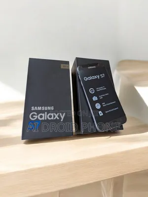 New Samsung Galaxy S7 32 GB Green