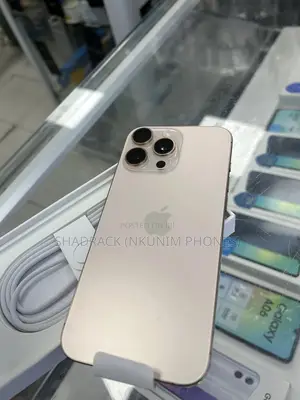 New Apple iPhone 16 Pro Max 256 GB Gold