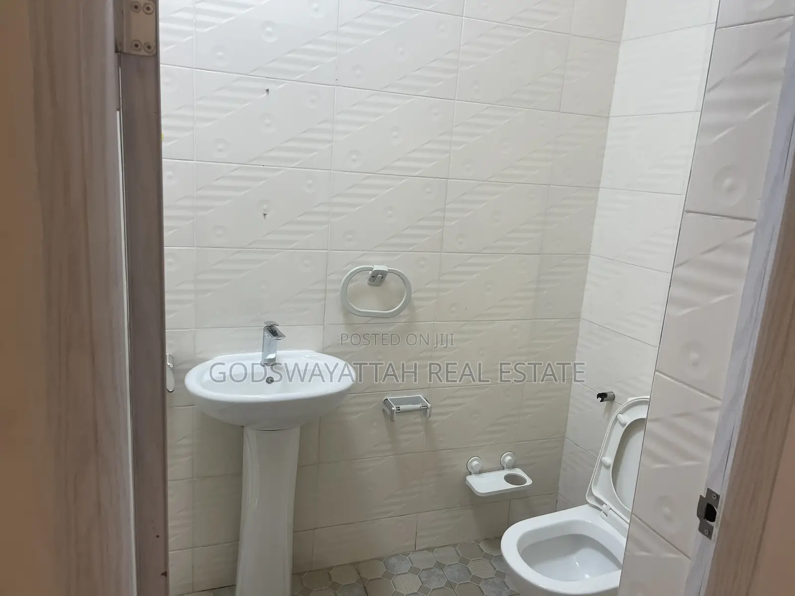 2bdrm Apartment in East Legon, Adjiriganor for rent