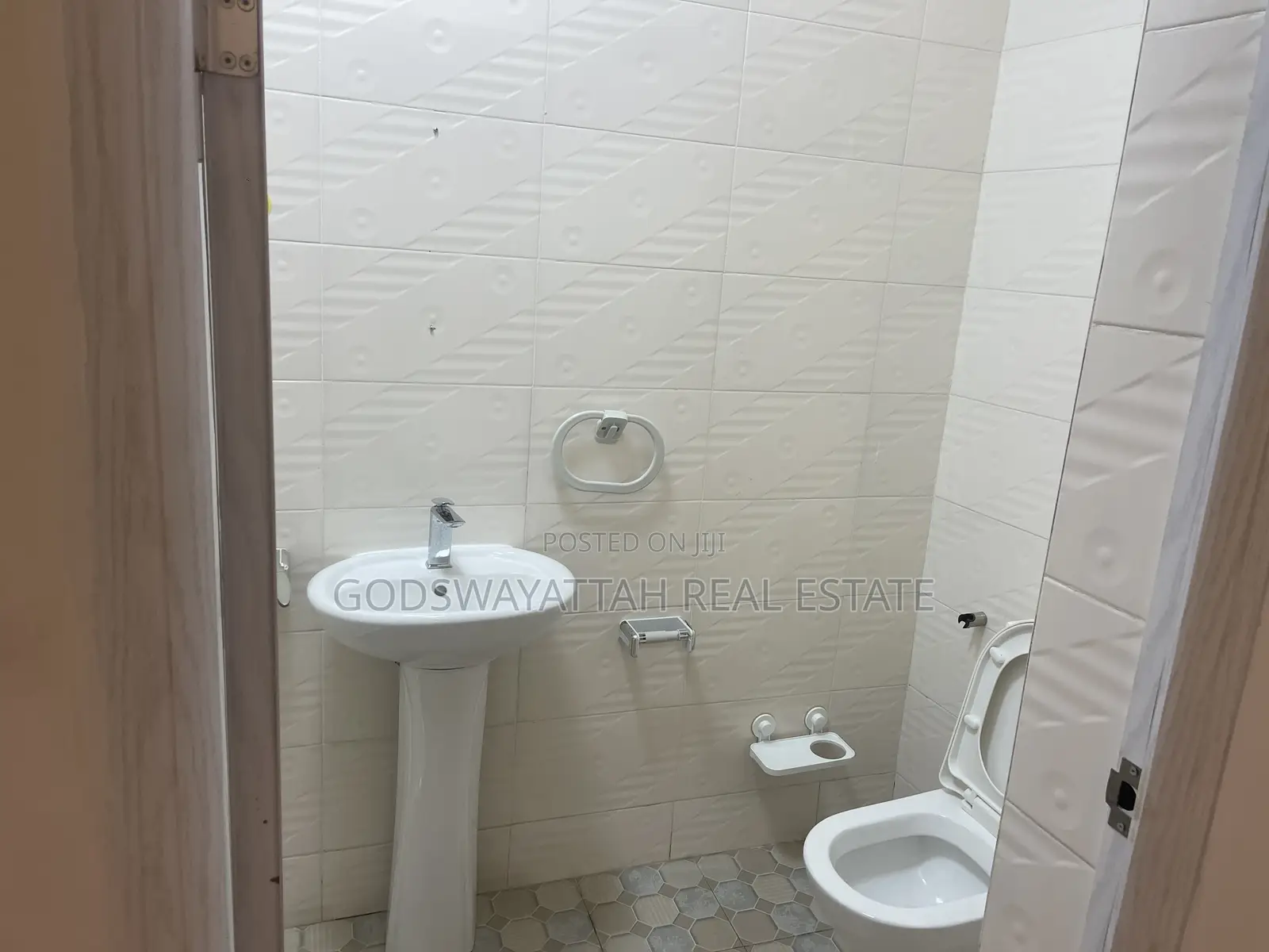 2bdrm Apartment in East Legon, Adjiriganor for rent