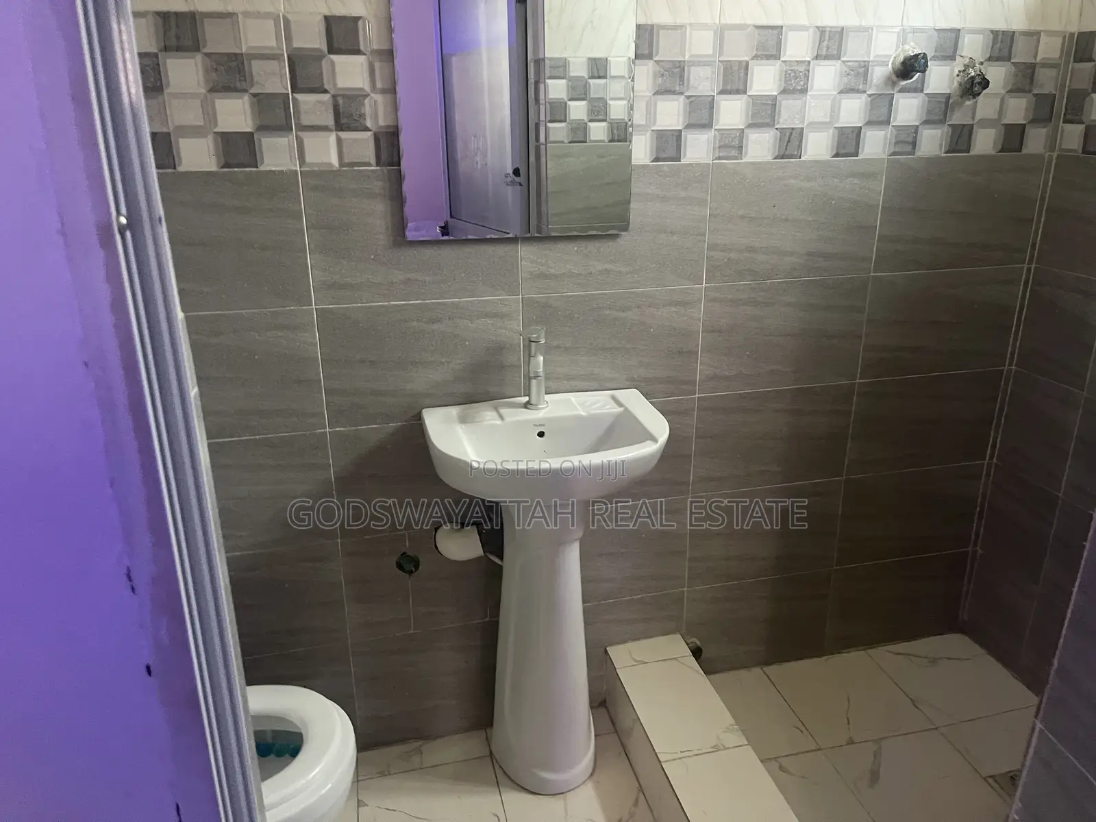 2bdrm Apartment in East Legon, Adjiriganor for rent