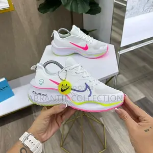 Nike Zoom X Smiley Sneakers