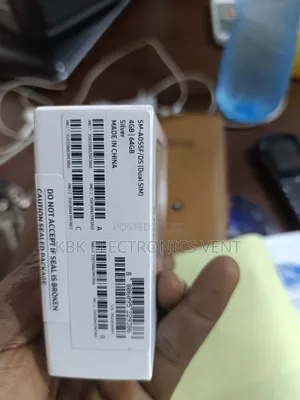 New Samsung Galaxy A06 64 GB Black