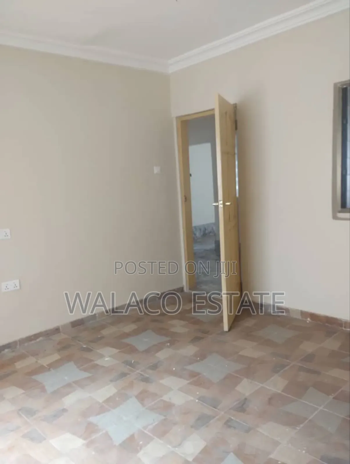 3bdrm Shared Apartment in Mallam for rent