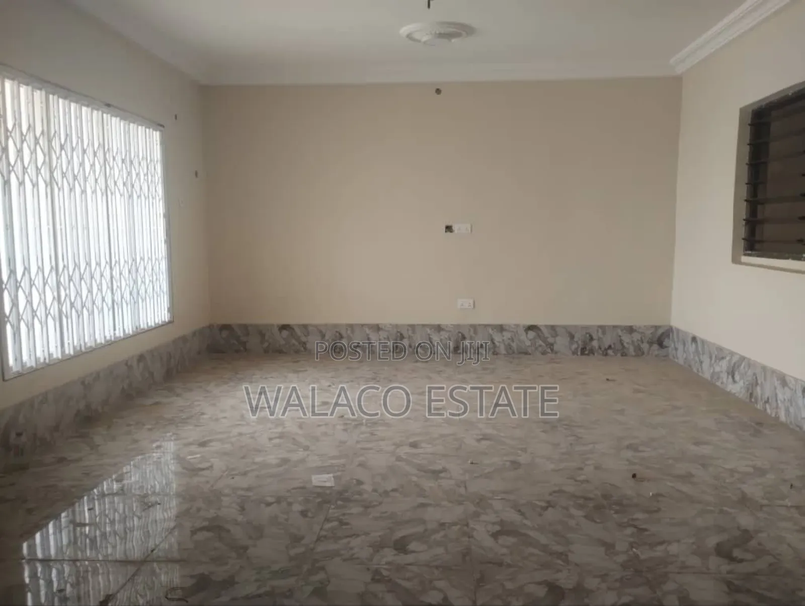 3bdrm Shared Apartment in Mallam for rent